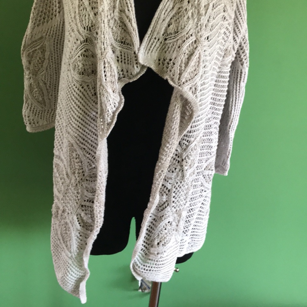 🟦🟦Jeanne Pierre Crocheted Shrug🟦🟦 - Picture 4 of 8